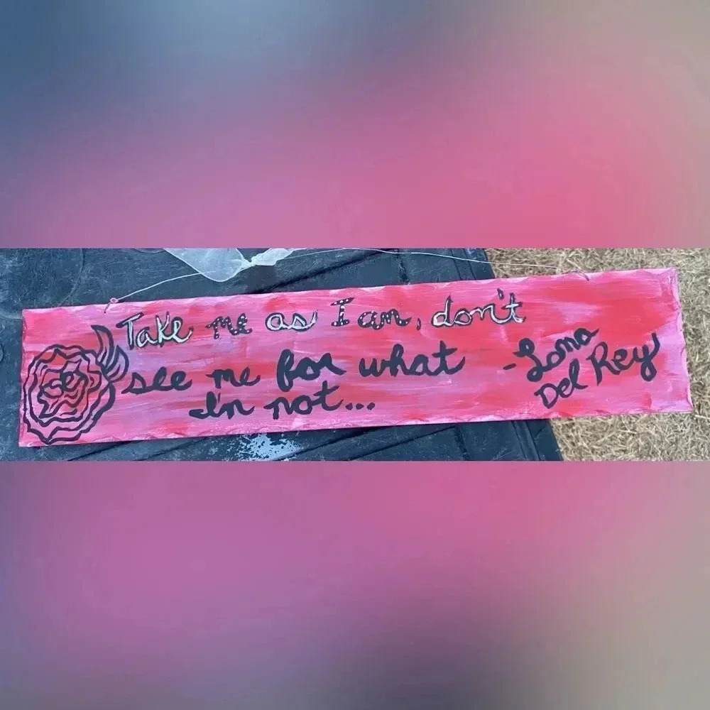 Lana Del Rey -  Quote walk Art​​
